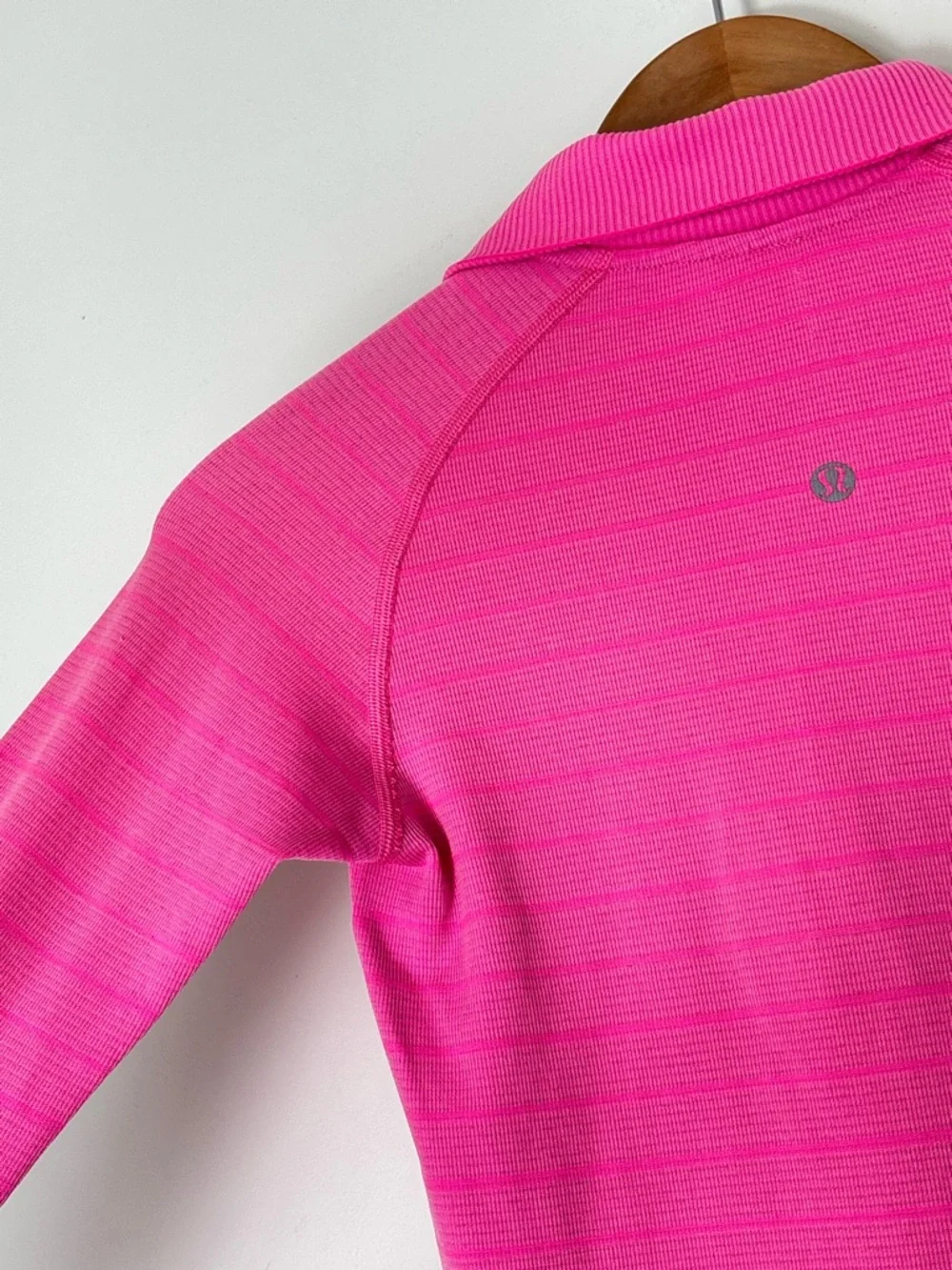 Lululemon Run: Swiftly Tech 1/2 Zip Heathered Raspberry Glo Light Size 4 Active